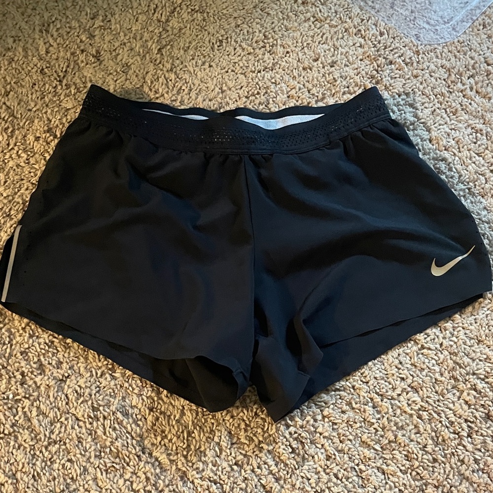 Nike Women's Black Aero swift Shorts